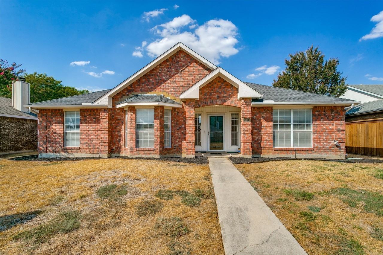 1321 River Birch Ln