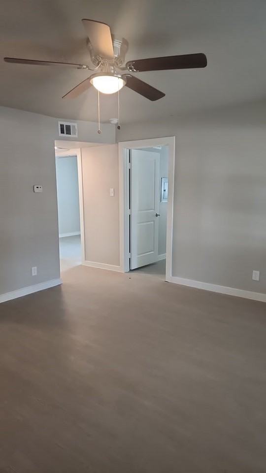 2232 Riverview Dr #D - Photo 4 of 12