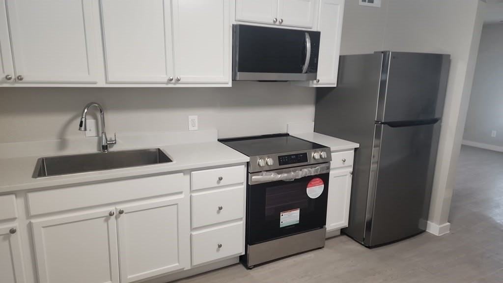 2232 Riverview Dr #D - Photo 6 of 12