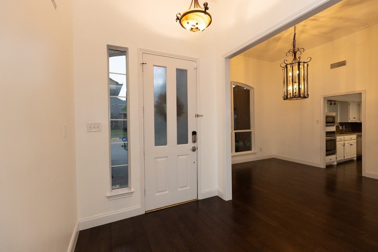 4669 Portrait Ln - Photo 4 of 25