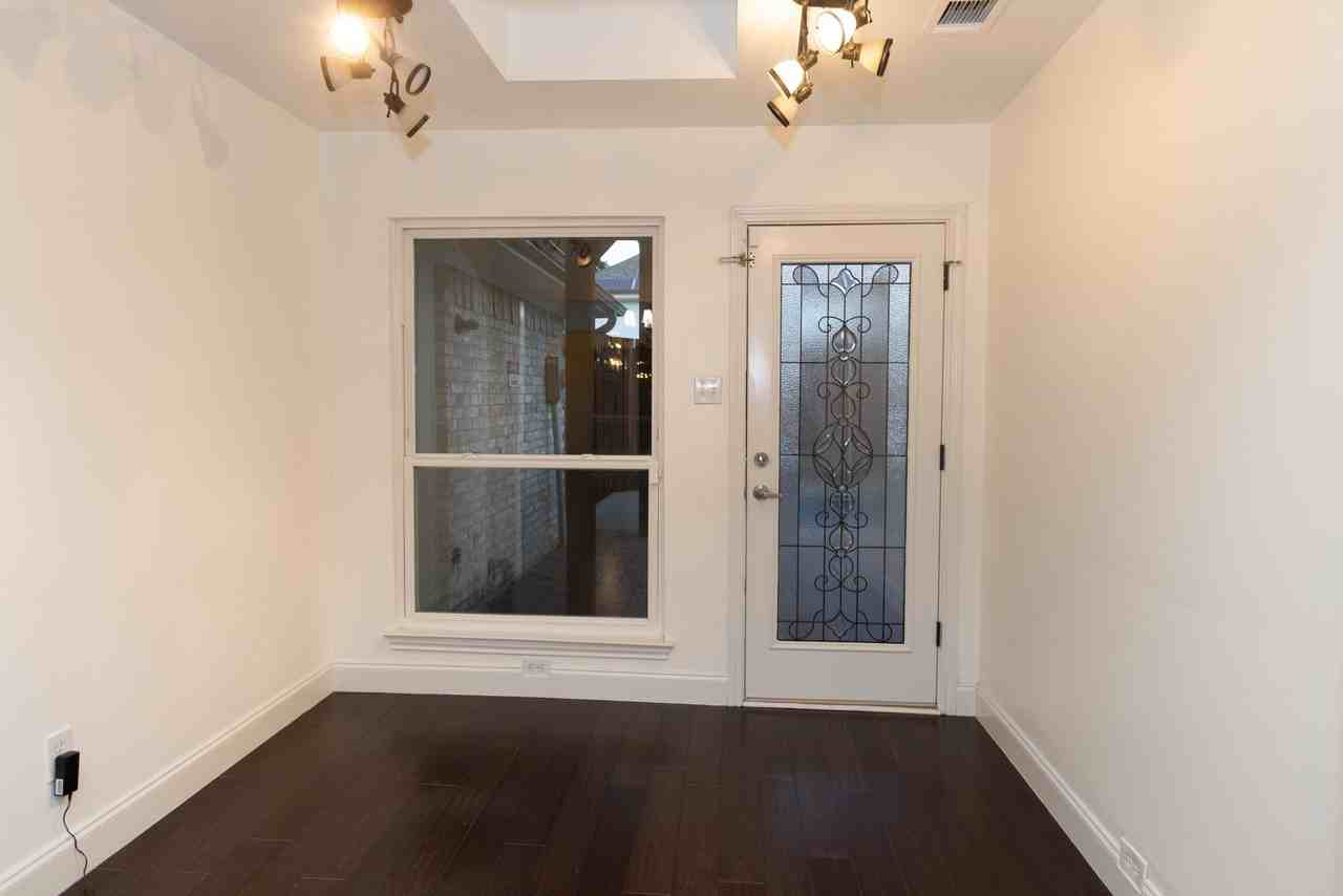 4669 Portrait Ln - Photo 5 of 25