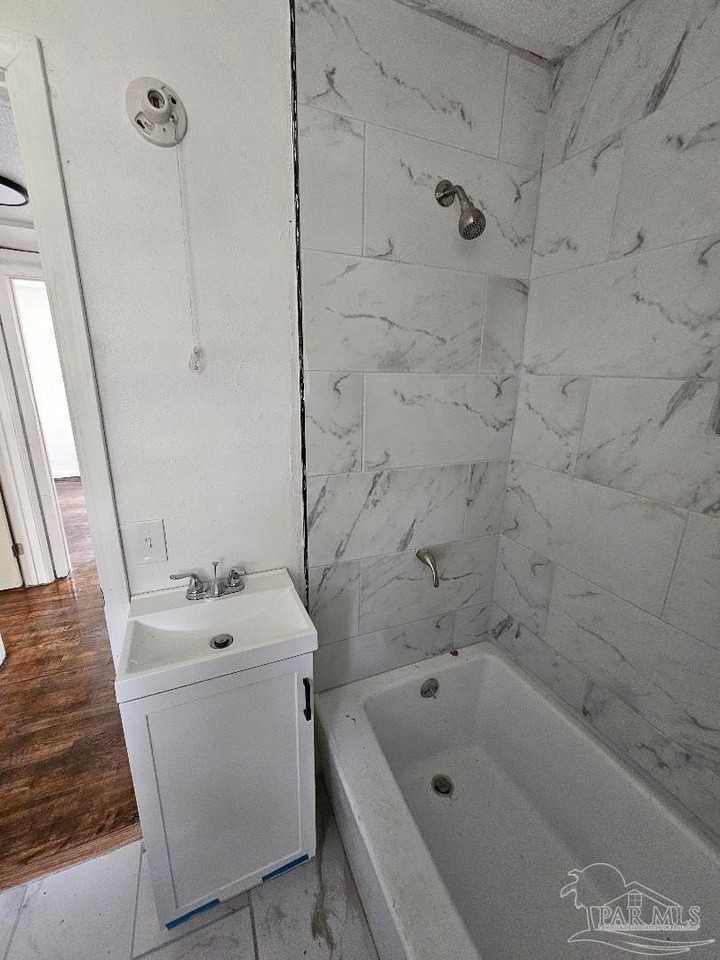 26 Kennington Dr - Photo 4 of 11