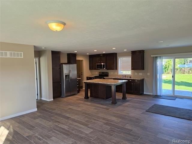 29218 Bock St - Photo 2 of 14