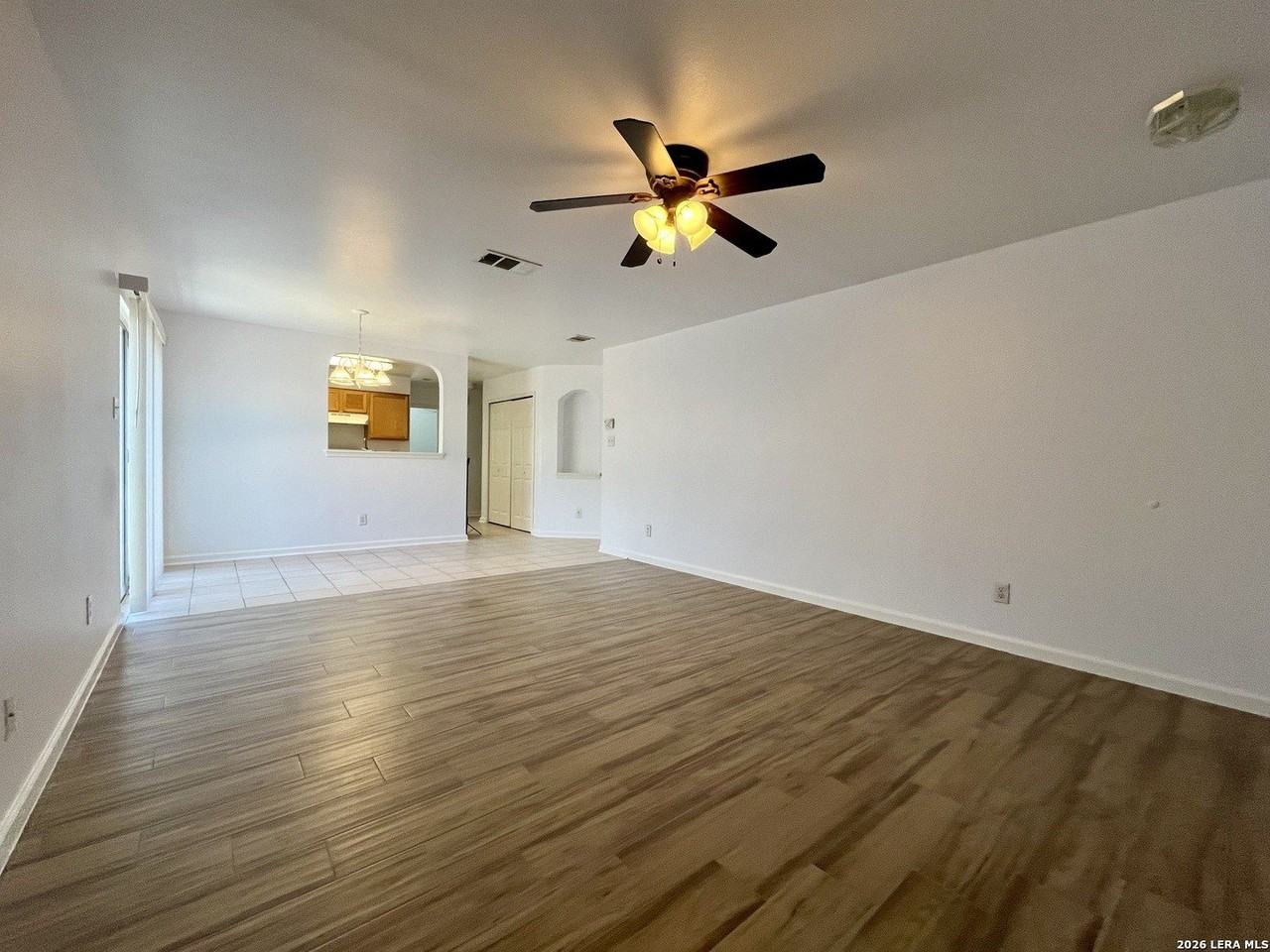 10810 Tiger Horse Dr - Photo 2 of 15