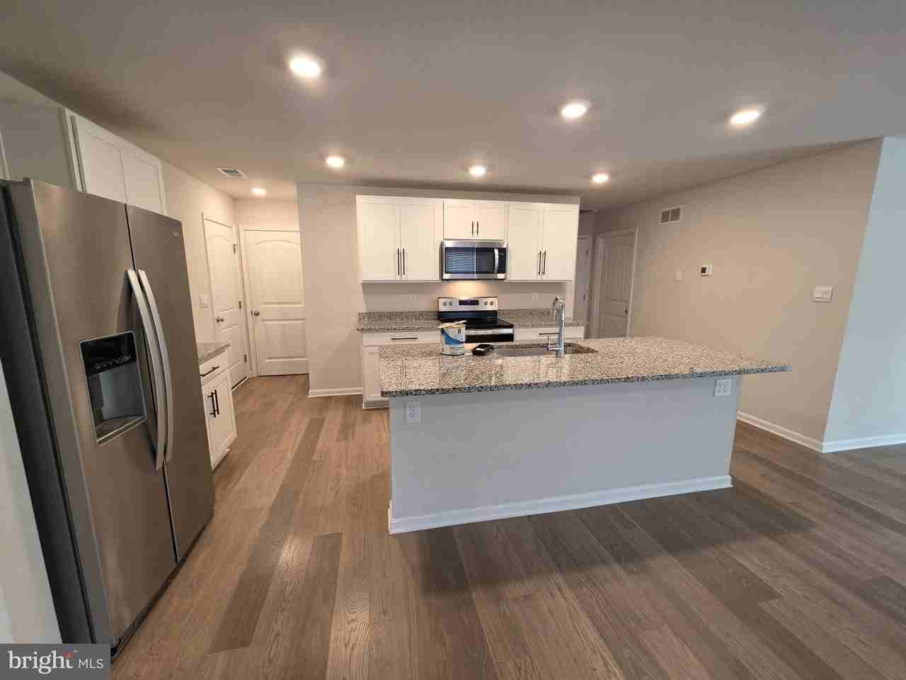 22433 Reeve Rd - Photo 3 of 29