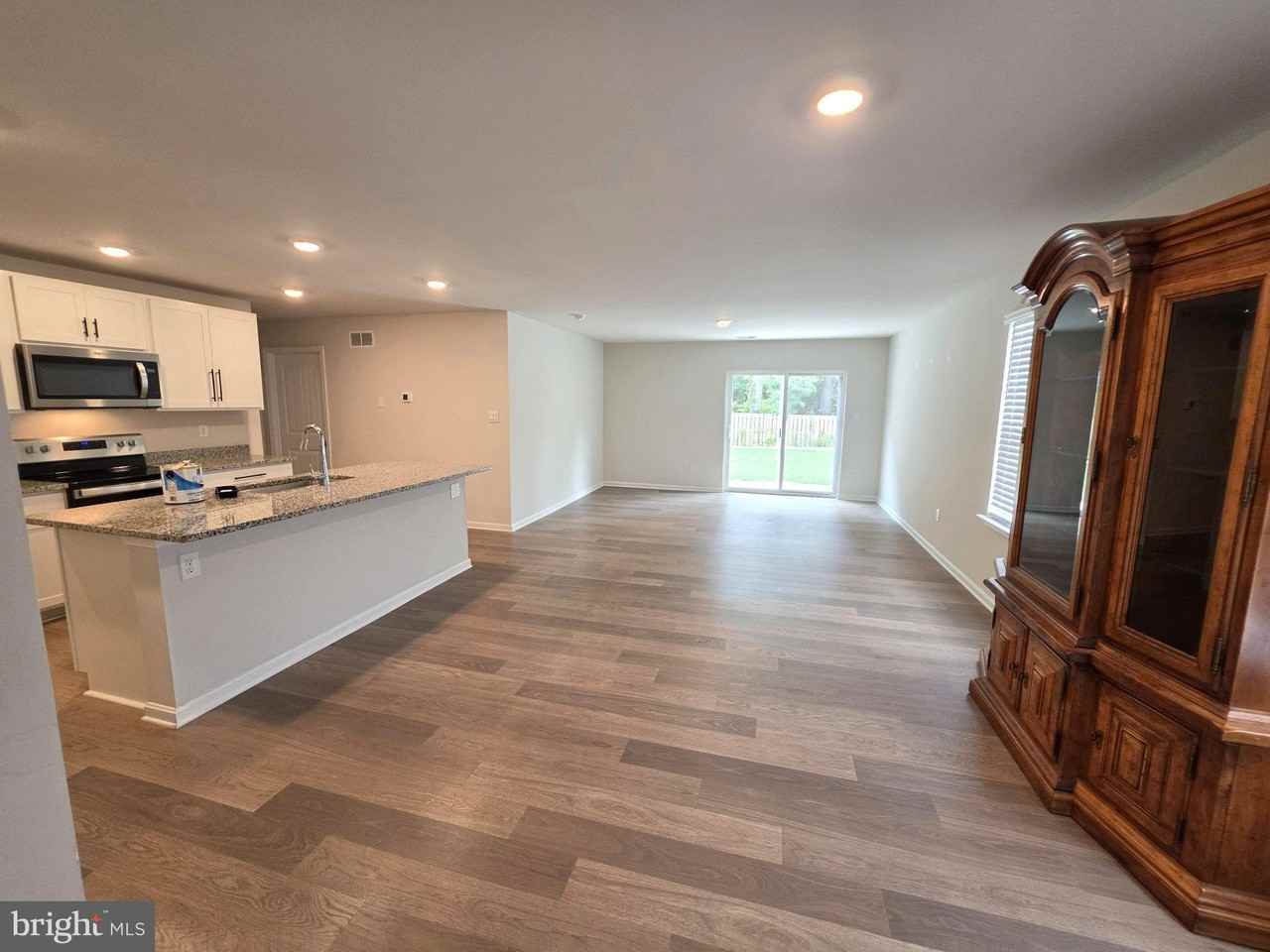 22433 Reeve Rd - Photo 6 of 29