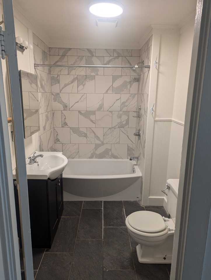 5163 N Park Ave - Photo 6 of 9