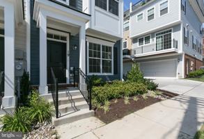 featured image of 19 Willow Ave