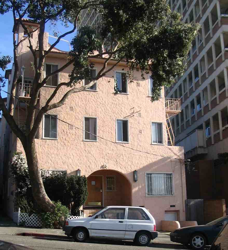 16 Vernon St #25