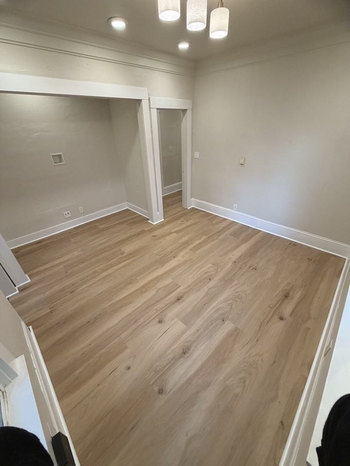 16 Vernon St #25 - Photo 6 of 10