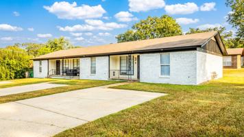 featured image of 9001 Woodbine St #C