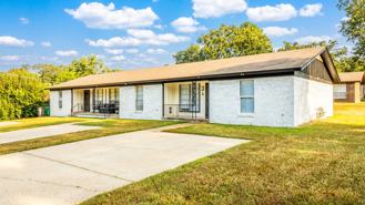 9001 Woodbine St #C - Photo 1 of 1