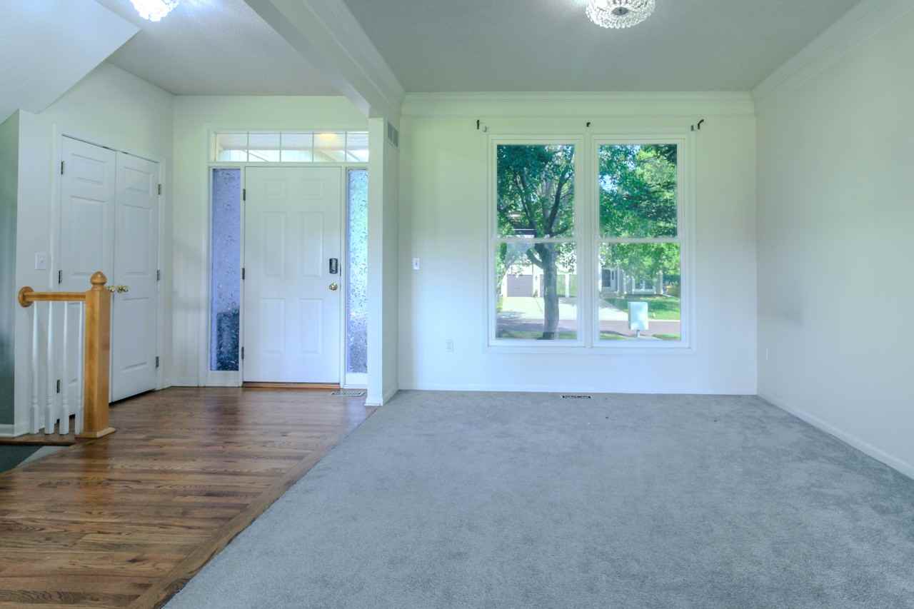 13018 Bond St - Photo 3 of 39