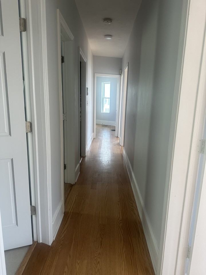 31 Topliff St #2 - Photo 3 of 14