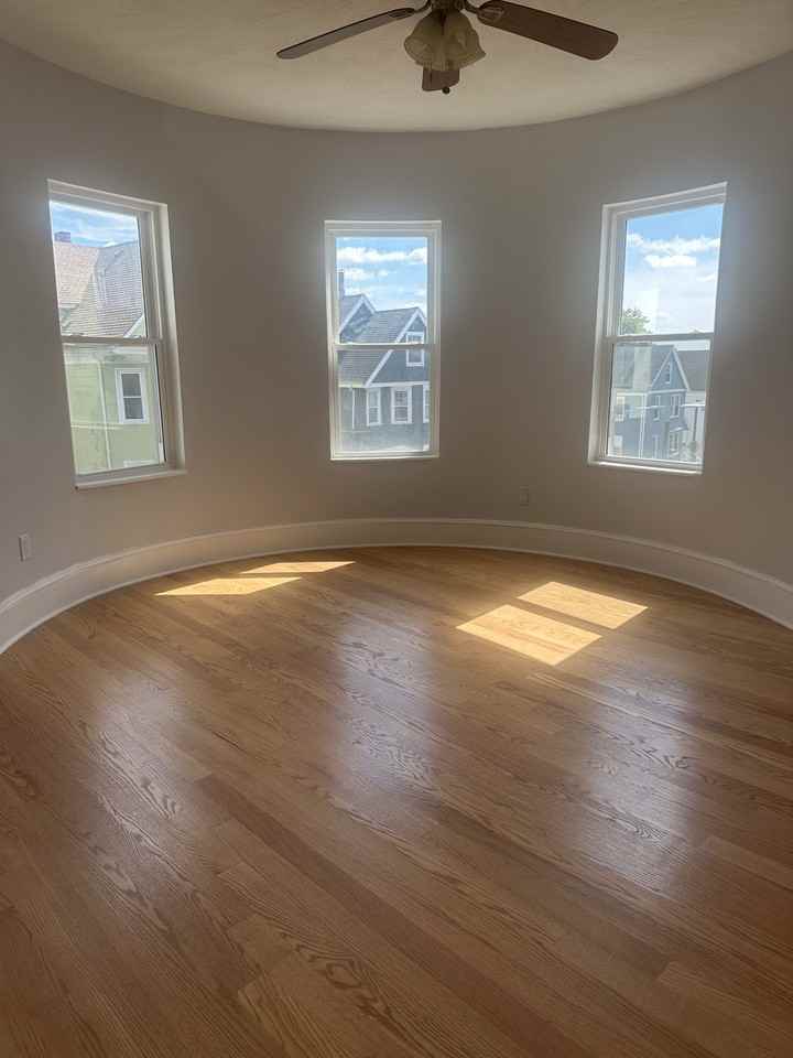 31 Topliff St #2 - Photo 7 of 14