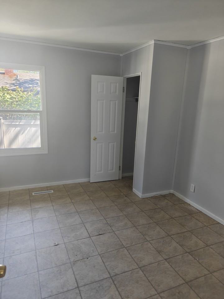 213 Butte Ln - Photo 2 of 19