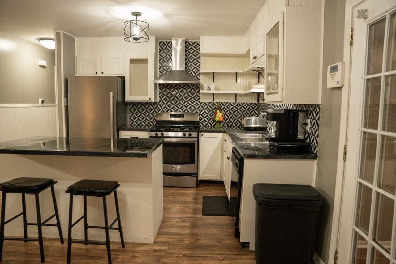 7903 Mustang Dr - Photo 2 of 8