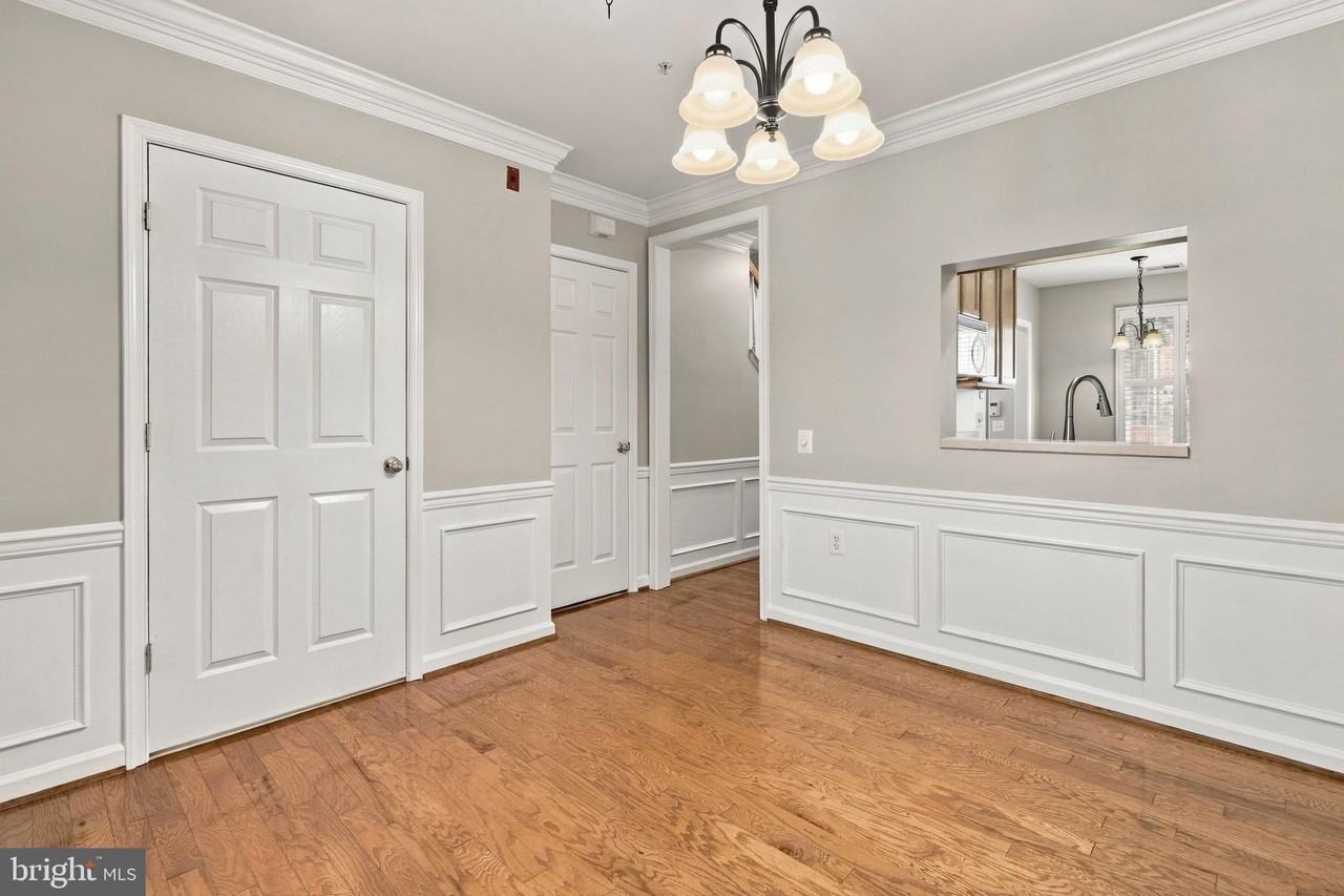 1401 Roundhouse Ln - Photo 7 of 29