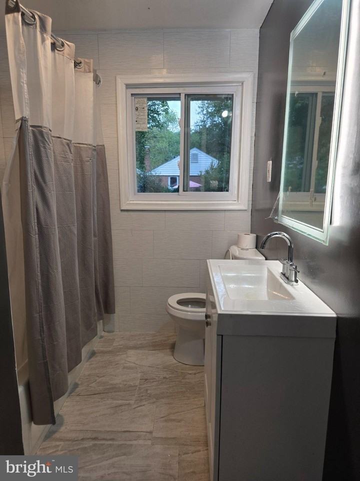 10316 Vineland Rd - Photo 5 of 6