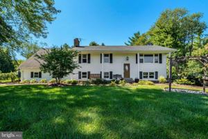 featured image of 4570 Lawnvale Dr