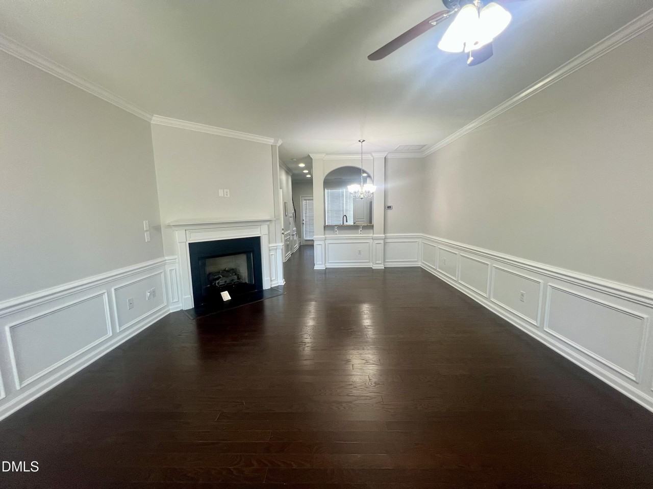 832 Cupola Dr - Photo 4 of 26