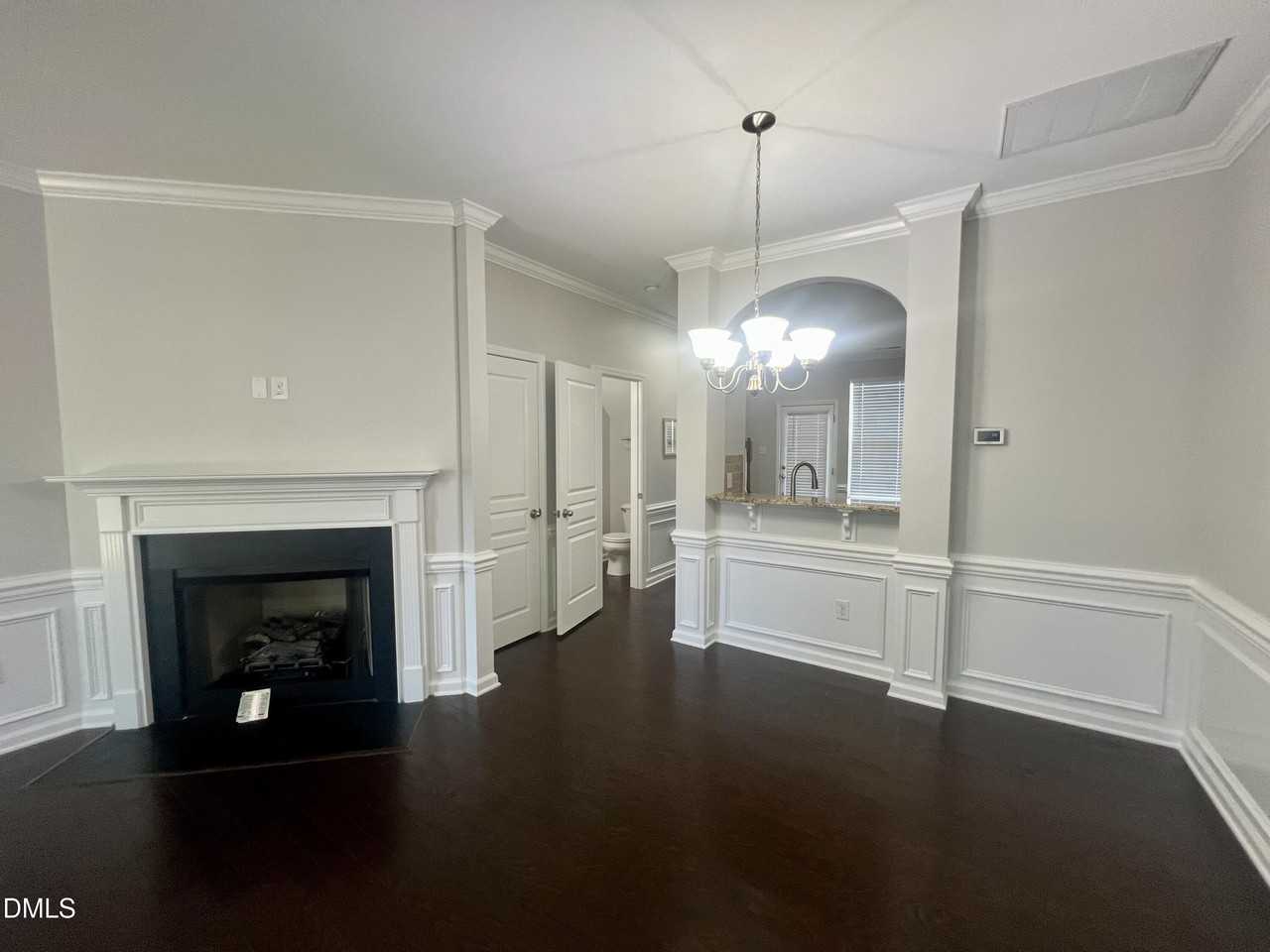 832 Cupola Dr - Photo 5 of 26