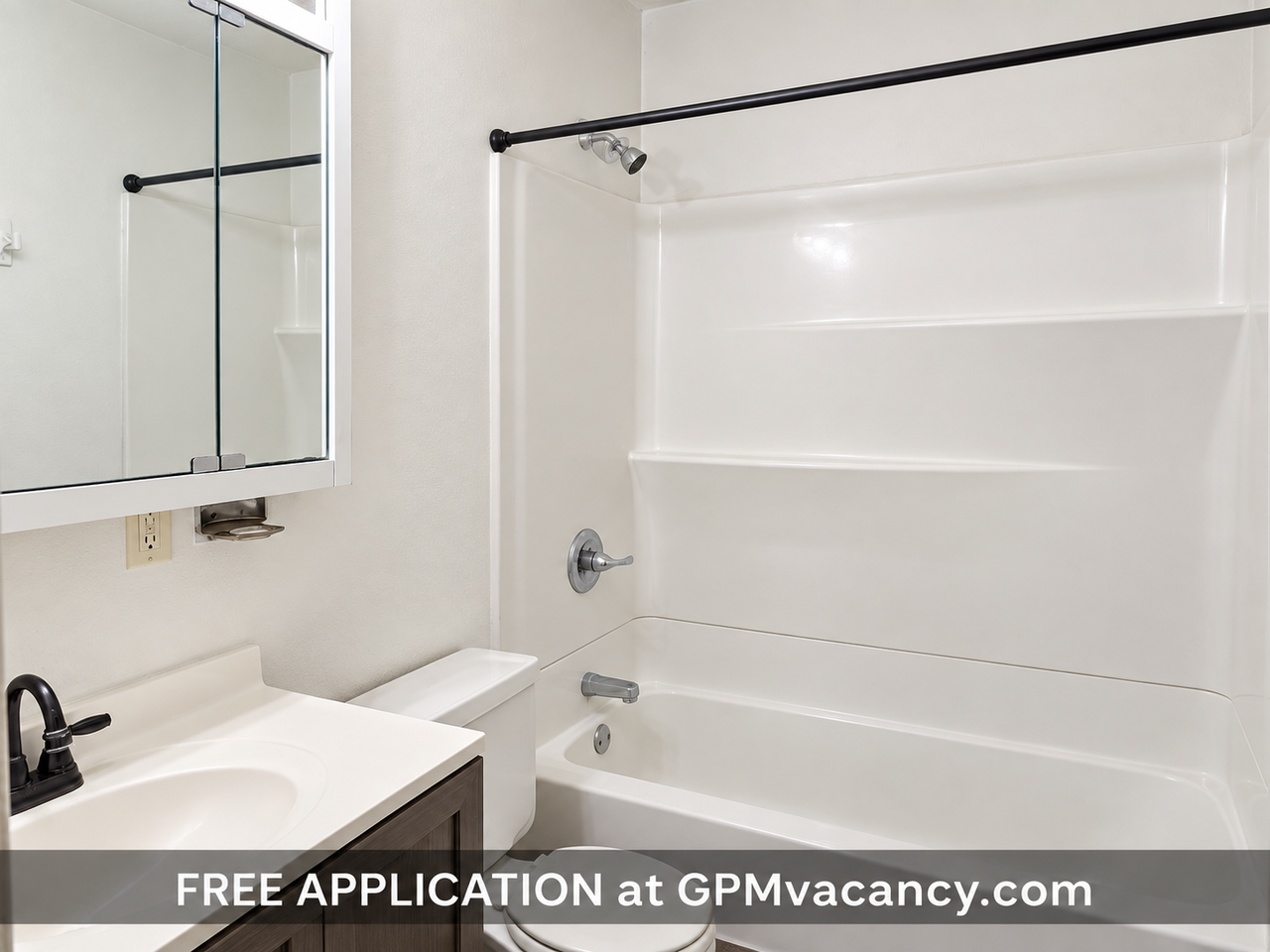 1805 Southwood Dr #1 - Photo 7 of 32
