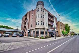 2515 W Lawrence Ave ##3w - Photo 1 of 1