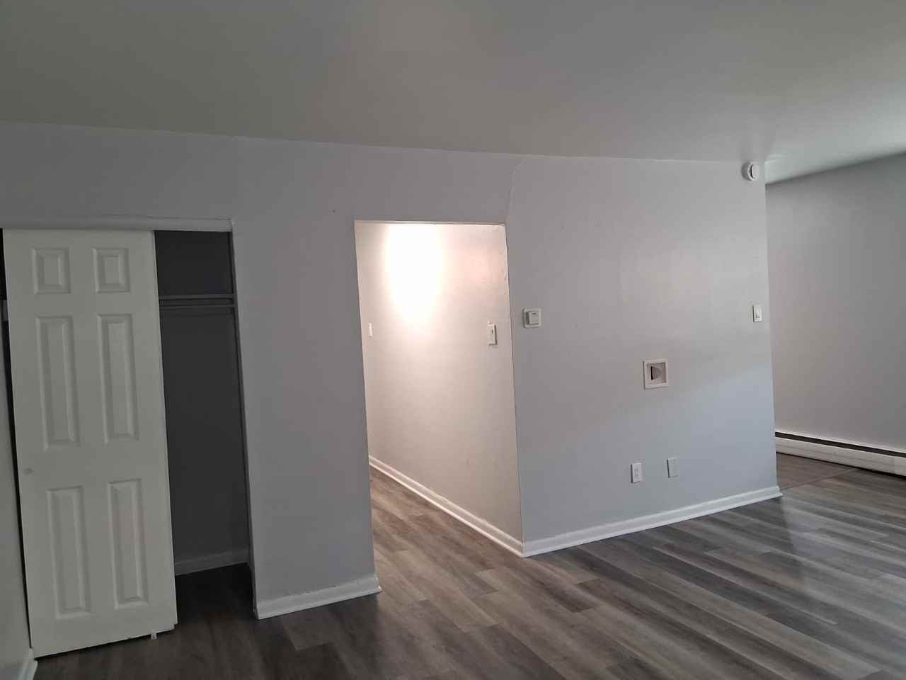 1310 E Johnson St - Photo 3 of 9