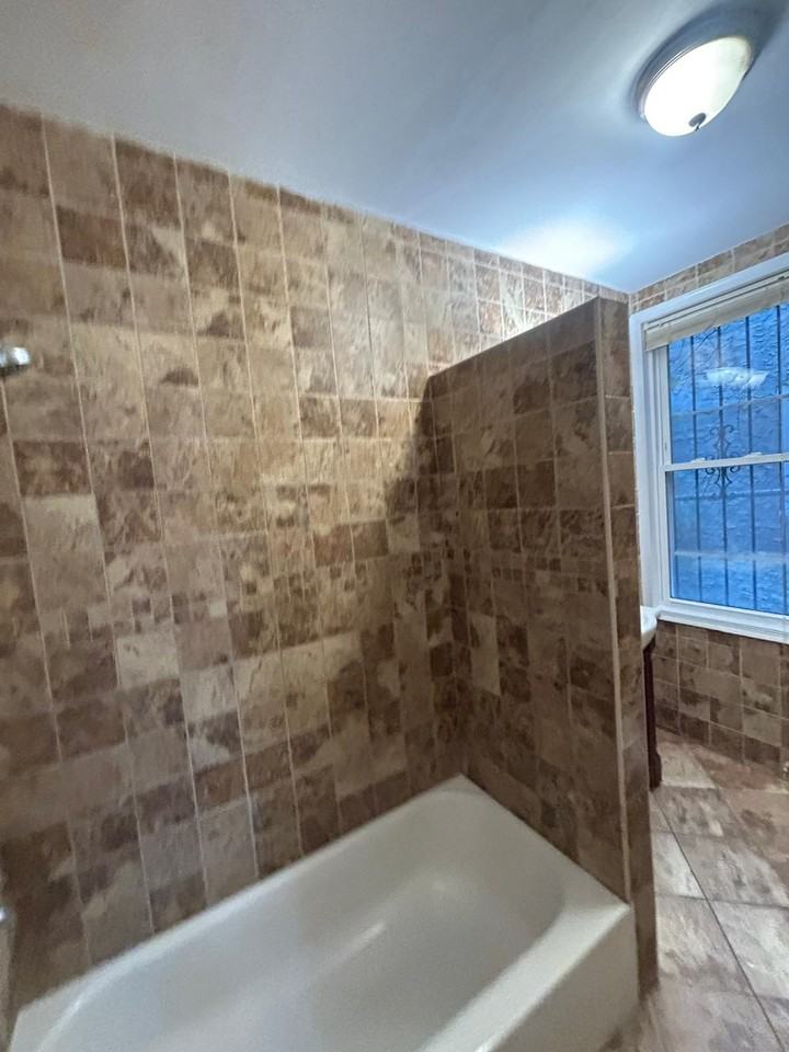5217 Cedar Ave - Photo 2 of 6