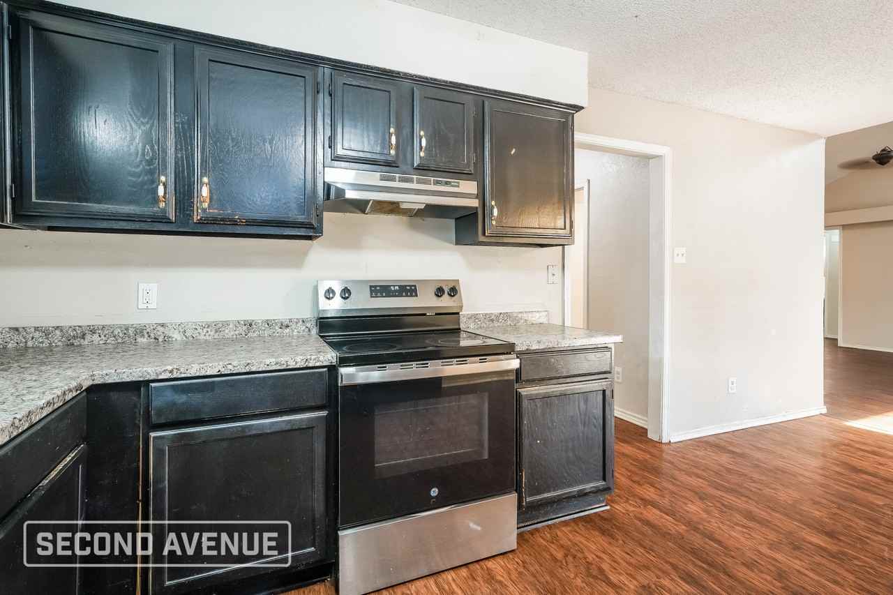 6320 Hidden Springs Dr - Photo 7 of 20