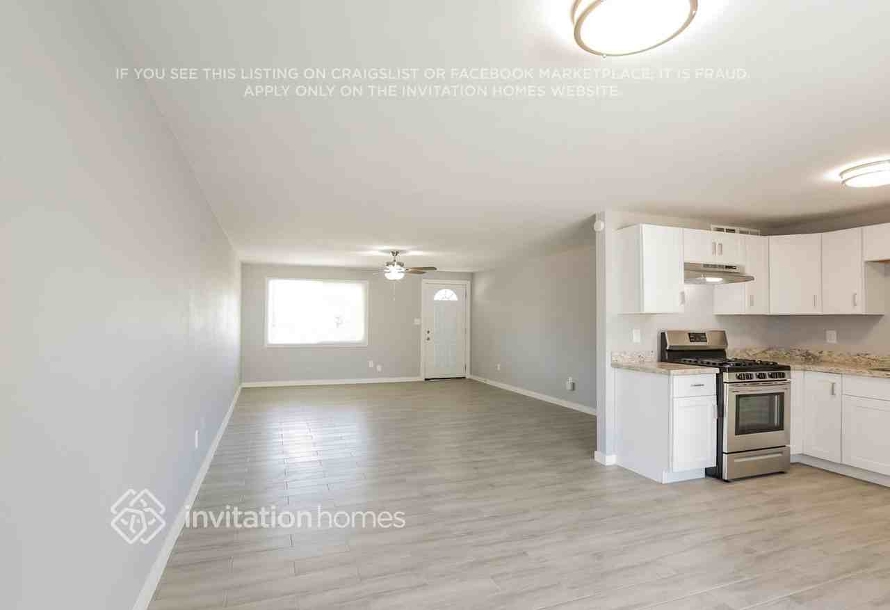 6542 W Granada Rd - Photo 4 of 15
