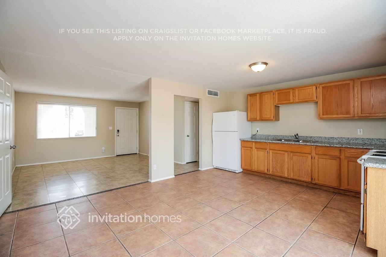6808 W Windsor Ave - Photo 4 of 21