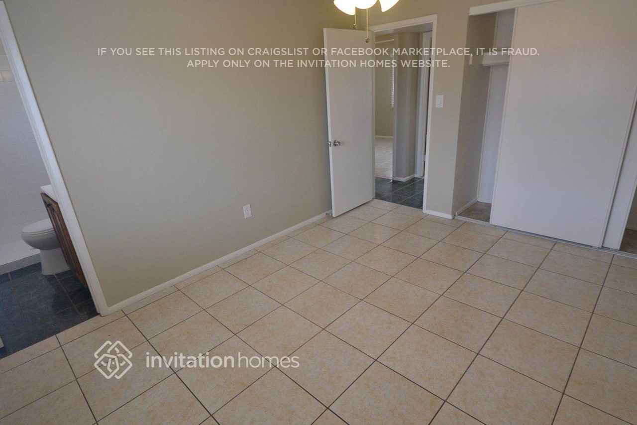 1643 N 56th Ln - Photo 7 of 14