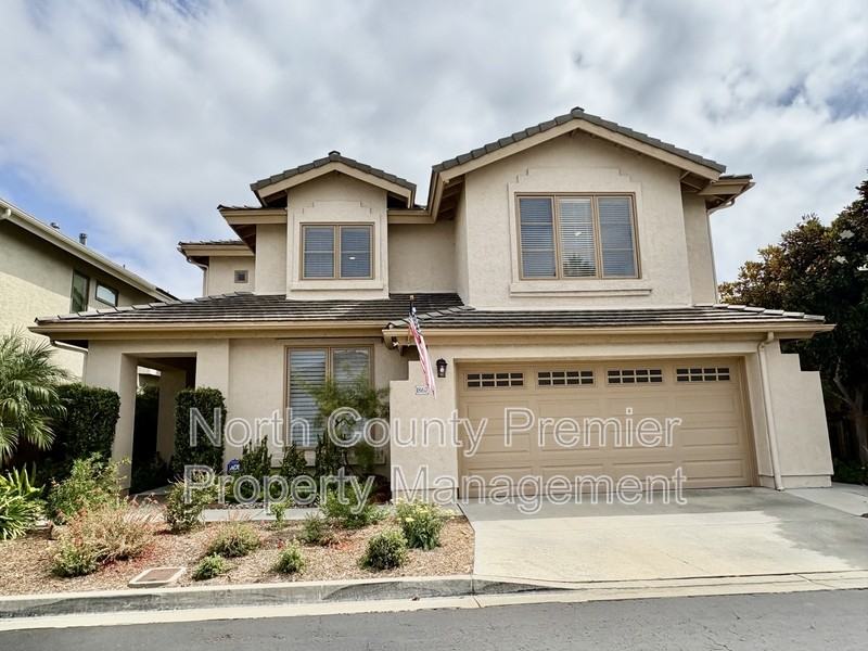 1867 Amalfi Dr - Photo 3 of 41
