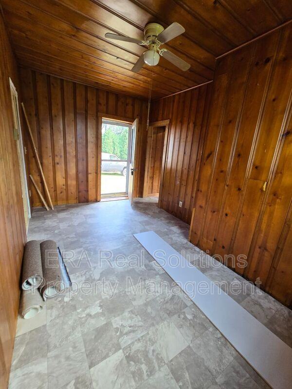 122 St Rt - Photo 5 of 5
