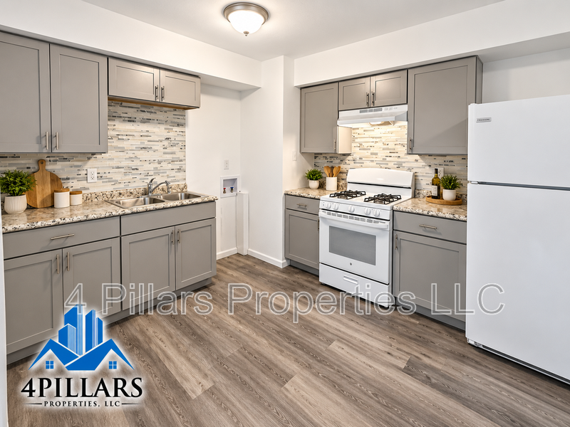 7743 Delmar Ave - Photo 4 of 26
