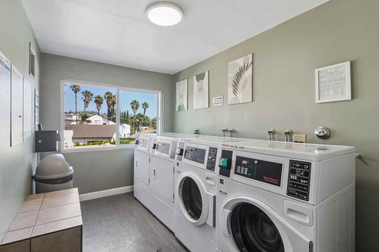 Penthouse Apartments | Free Garage Parking | New Specials - Photo 6 of 50