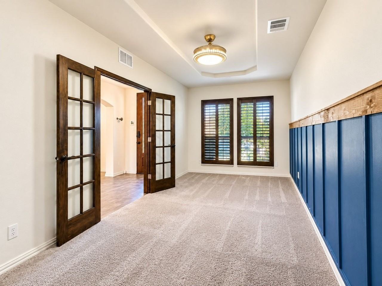 7720 Falcon Ridge Rd - Photo 5 of 18