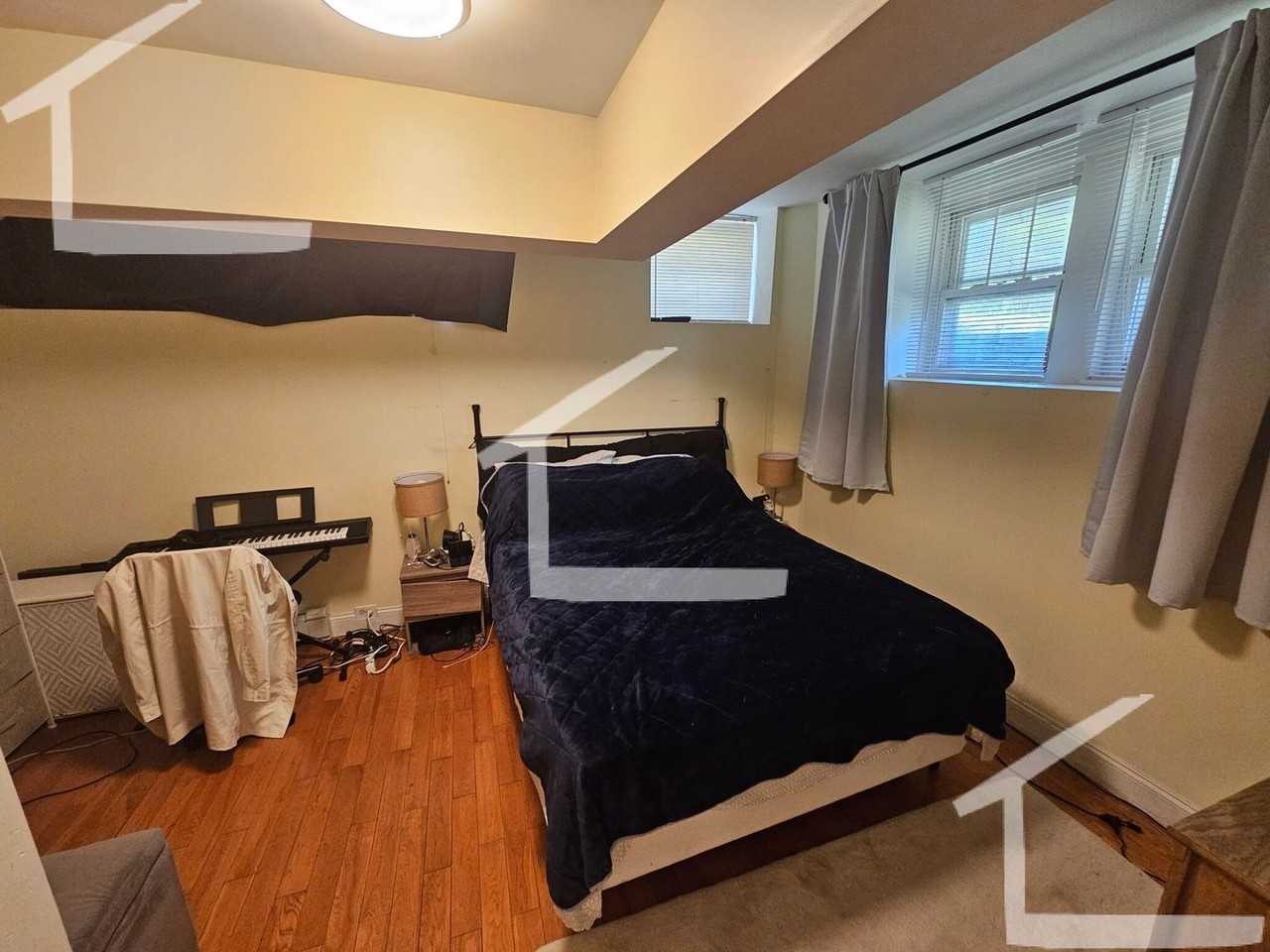 108 N Washington St - Photo 2 of 6