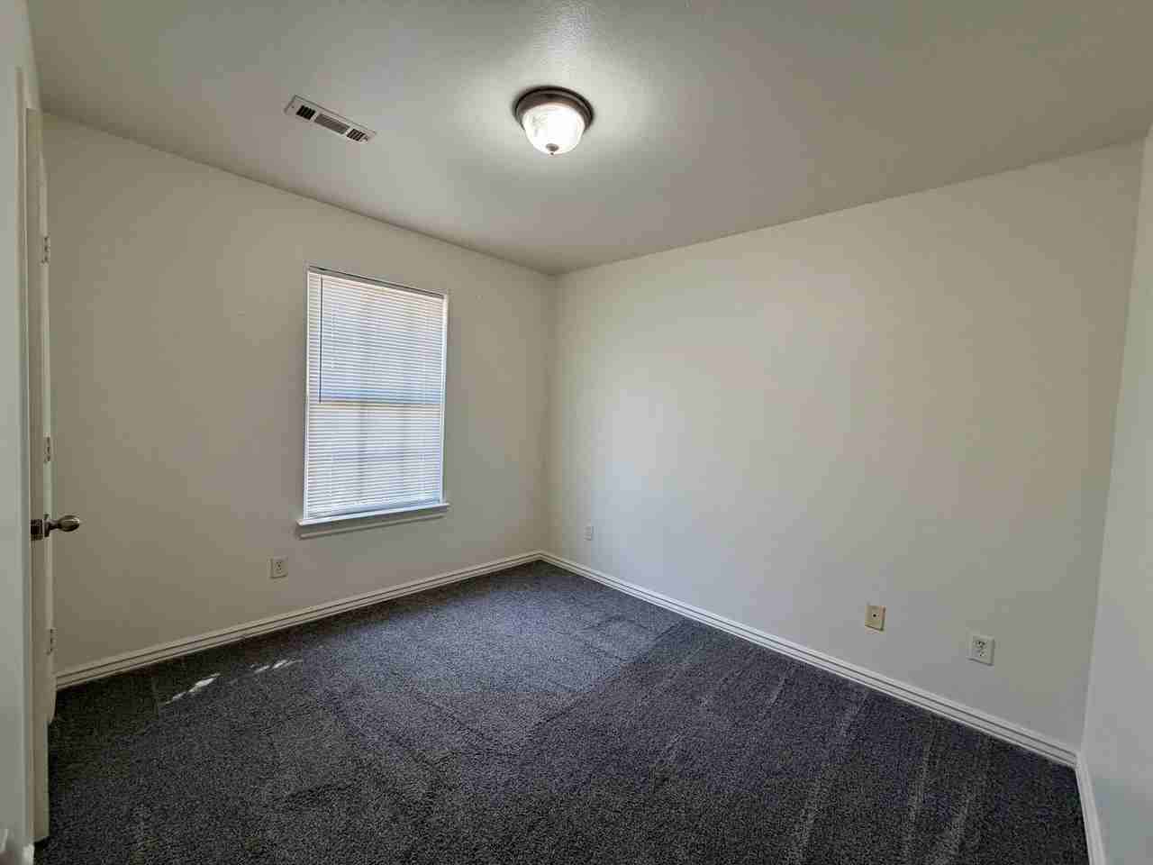 297 Graystone Circle - Photo 3 of 15