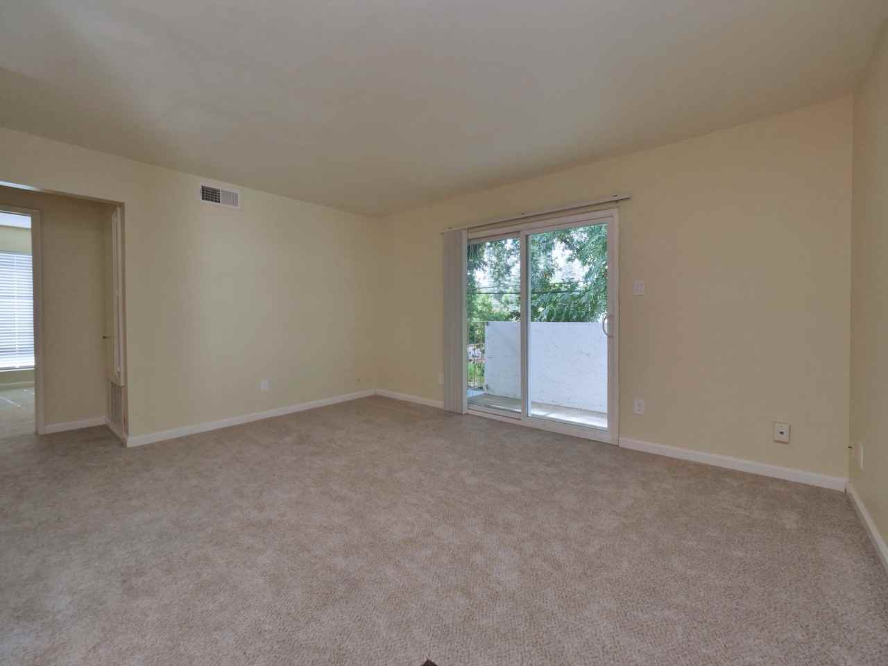 River House Apartments - Photo 5 of 18
