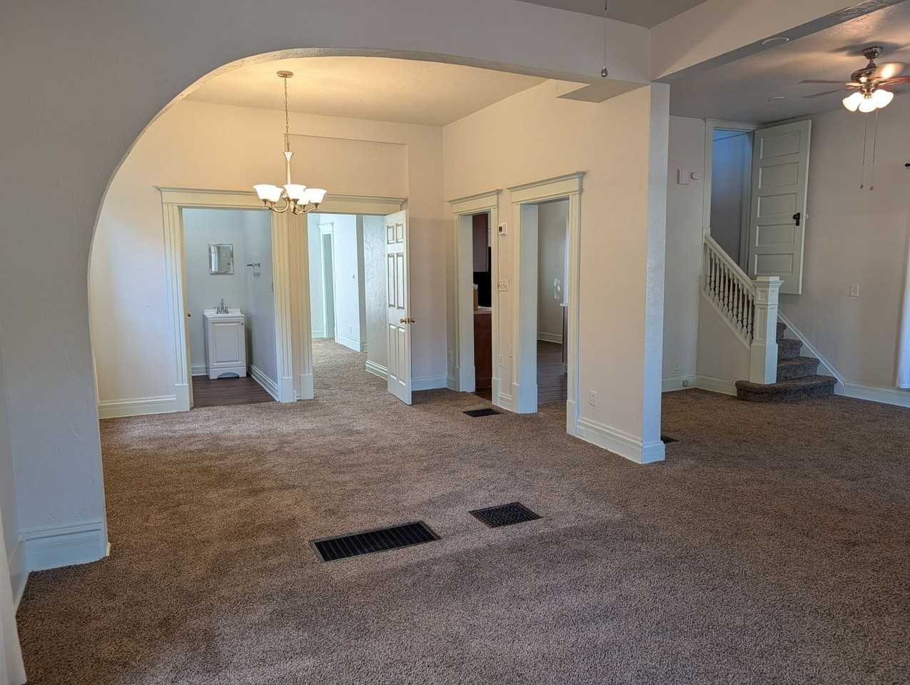 Colorado Ave 2209 W. - Photo 3 of 37