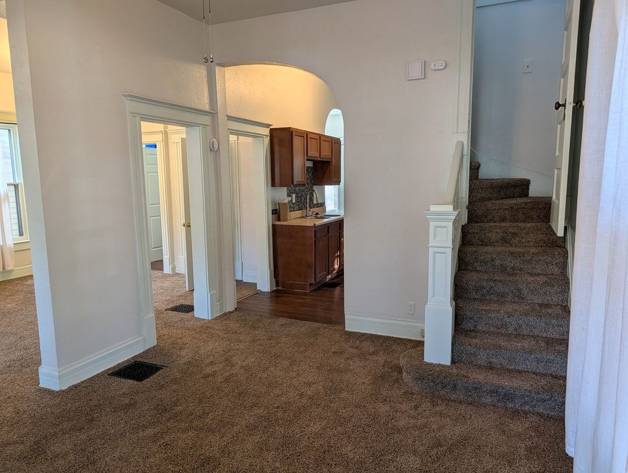 Colorado Ave 2209 W. - Photo 4 of 37