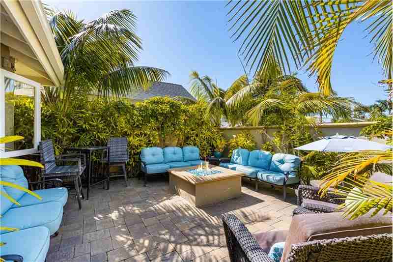 9442 Tiki Cir - Photo 5 of 28