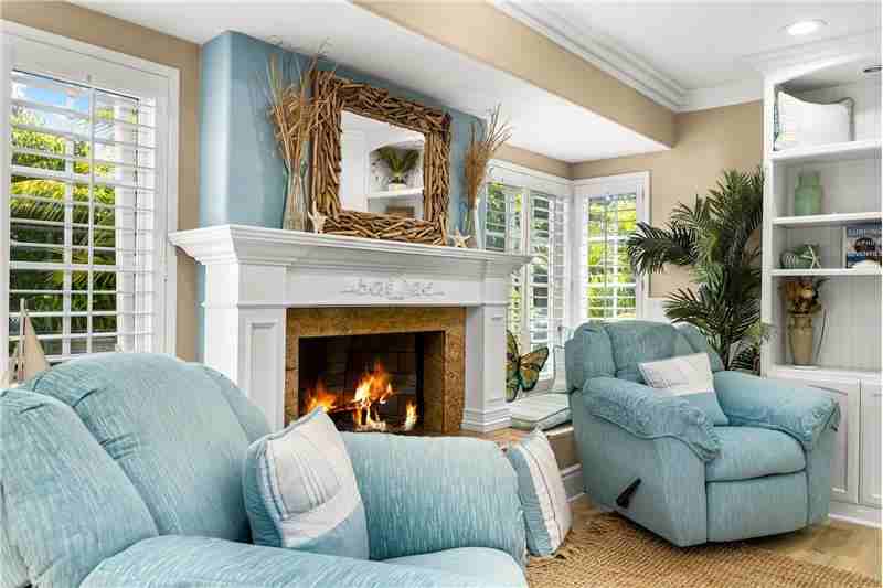 9442 Tiki Cir - Photo 7 of 28