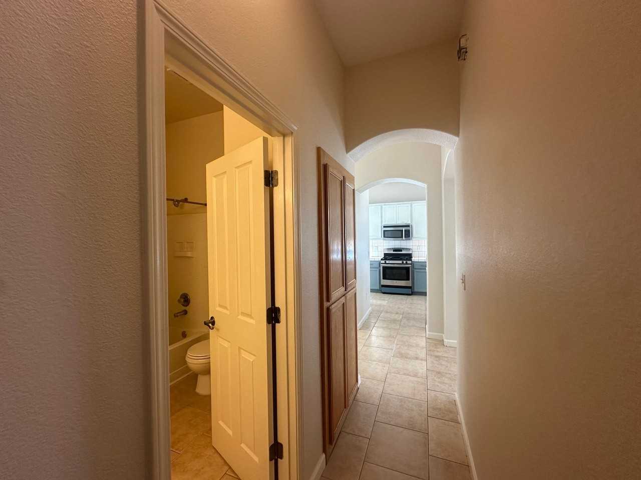 1989 Picadilly Way - Photo 7 of 20