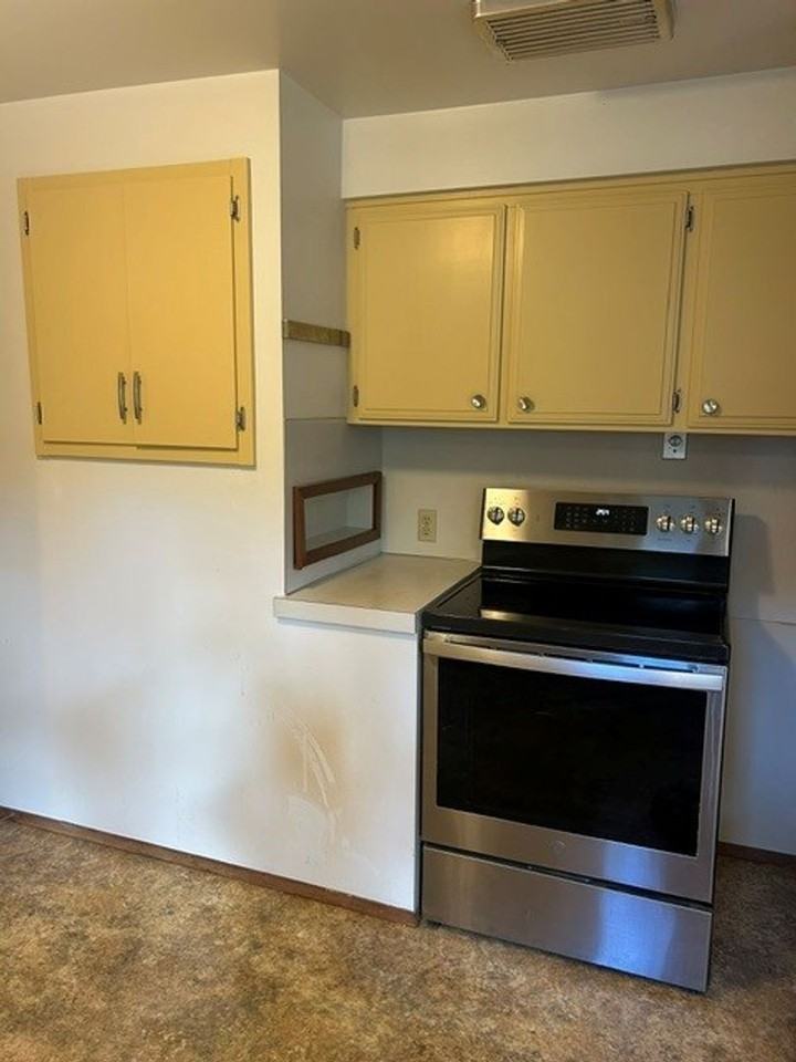261 Eagle Pl Ne - Photo 5 of 12
