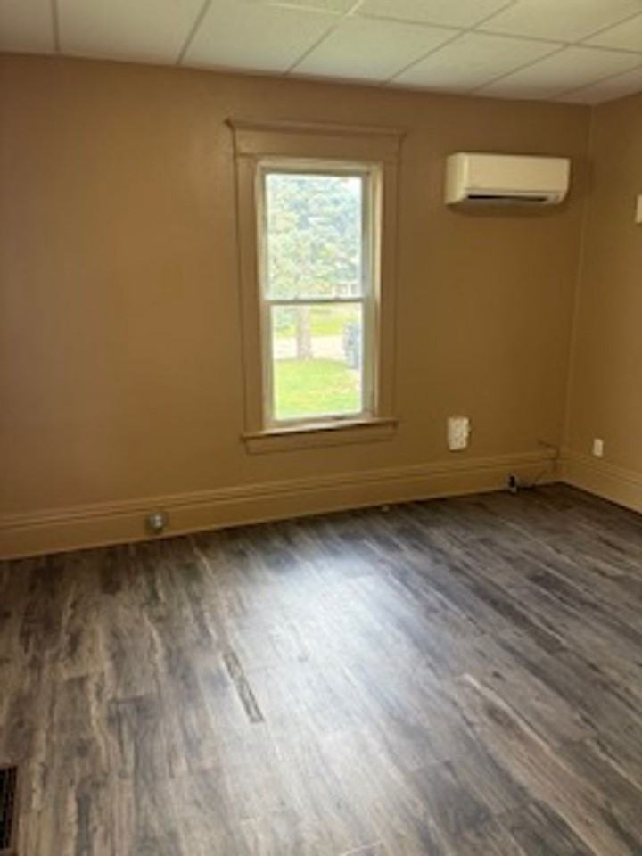 43 Mulberry St - Photo 2 of 6