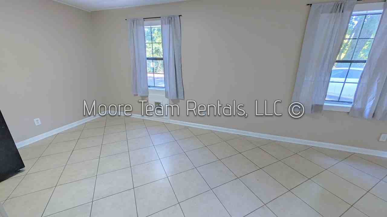 Hendersonville Heights Apts 506 - Photo 4 of 9